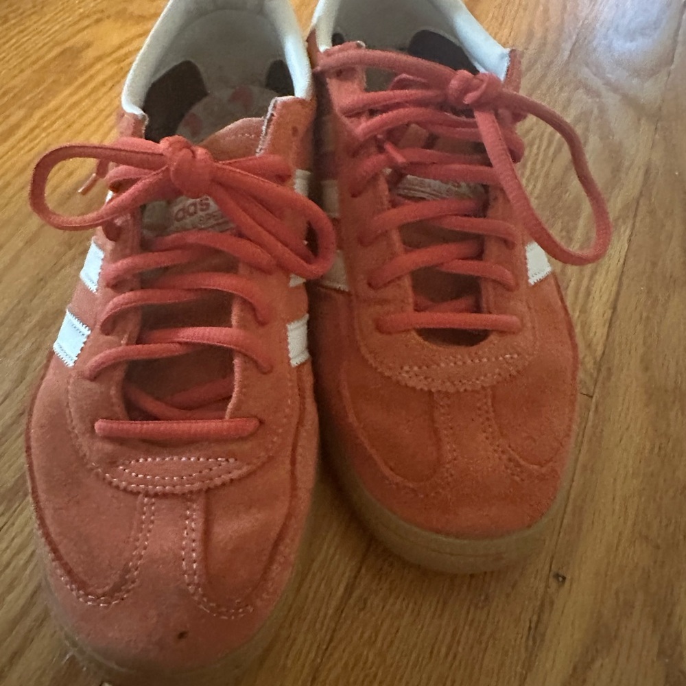 Adidas Handball Spezial pre loved red
